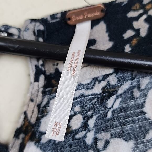 Free People All The Right Ruffles XS Black Romper - Picture 4 of 6